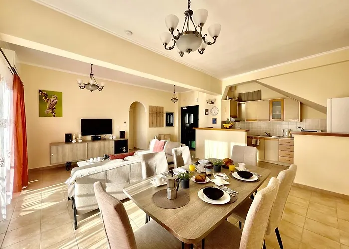 Nissaki Jonas Apartment