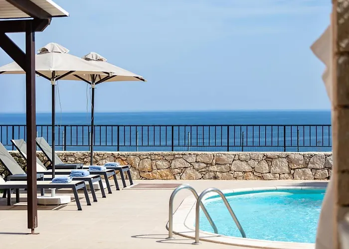 Stavromenos Villas - Private Pools & Seaview - 500M From Beach