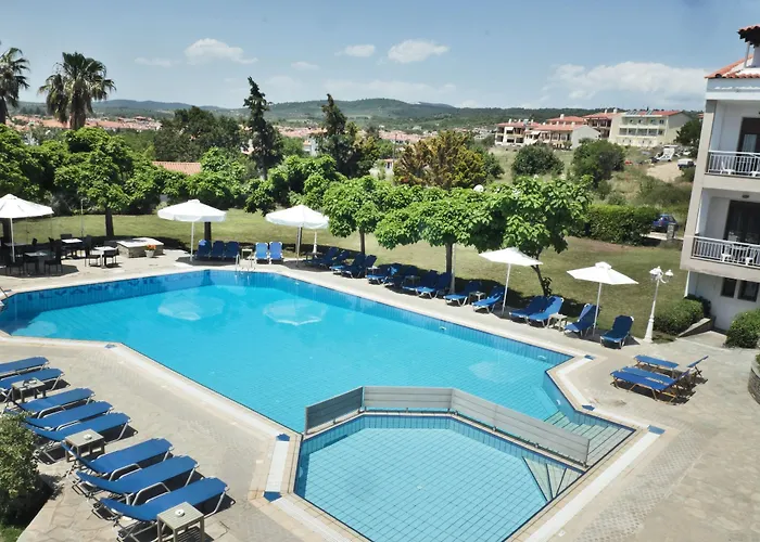 Acrotel Lily Ann Village
