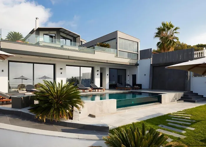 Villa Omnia - Luxury Bound On Earth