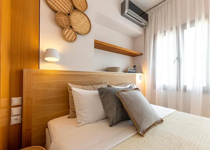 2B Luxurious Villa Io, With Private Pool And Stunningt Sea Views