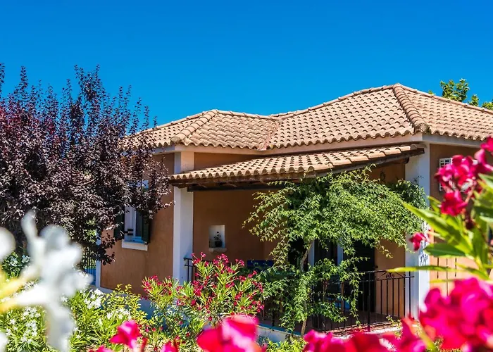 Nemorosa Holiday Houses