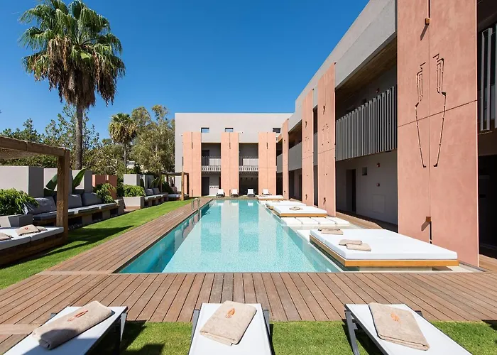 Pilot Amphora Boutique Hotel \