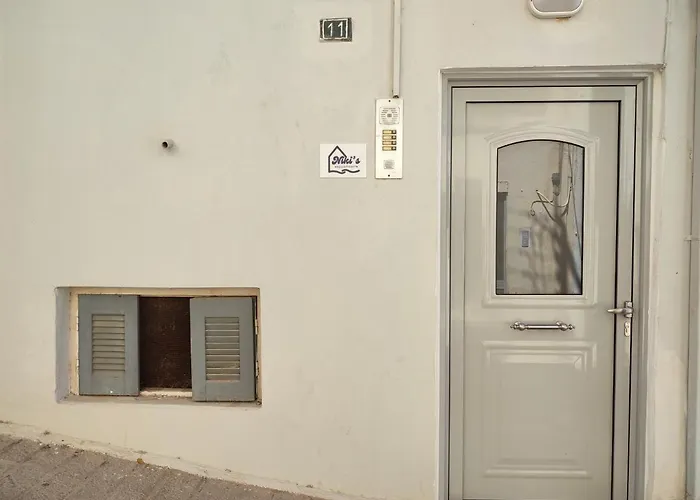 Niki\'S Apartment