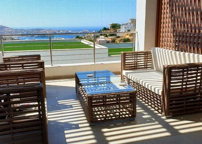 Luxurious Flat With Sea View & Private Beach