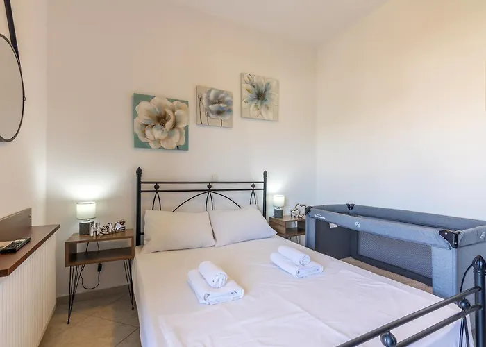 Studio On The Closest Beach To The City!