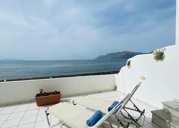 Waves House