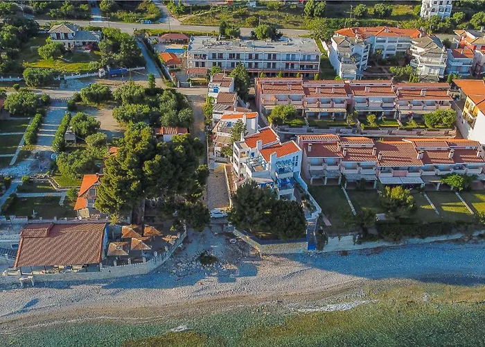 Serenity Beach Front Maisonette, Mola Kaliva