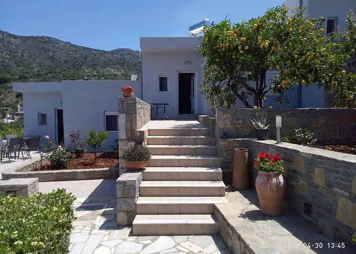 Kavousanos Apartments