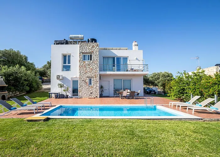 Dimitra Apartment With Private Pool And Sea View -The Ground Floor Of A Two Storey Building