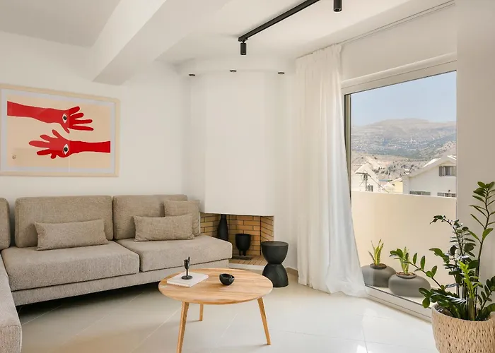 Cobi Maisonette