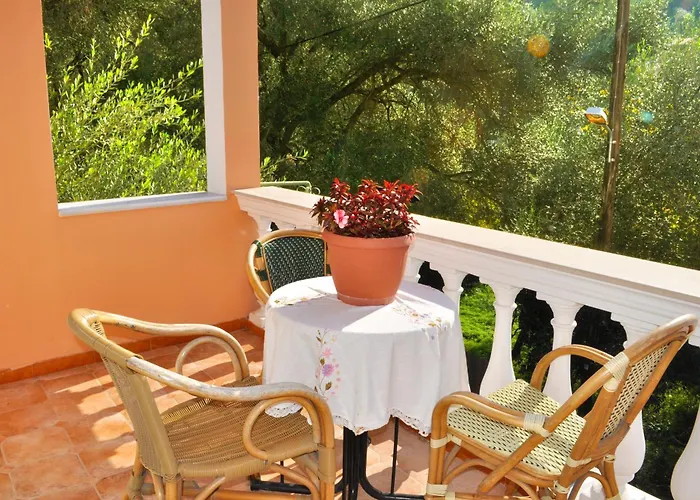Holiday House Letta In A Very Quiet Location - Agios Gordios Beach