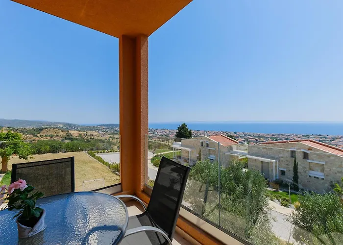 Top Hill Deluxe Maison & Suite, Sea View, Nikiti
