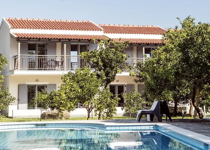 Orange Grove Suites