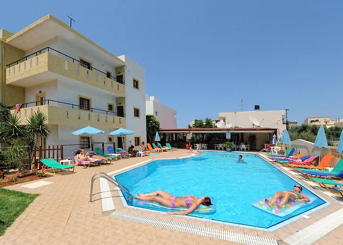Stelios Apartments