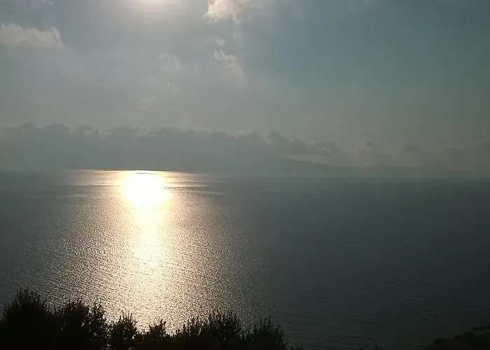Michalis Holiday Home