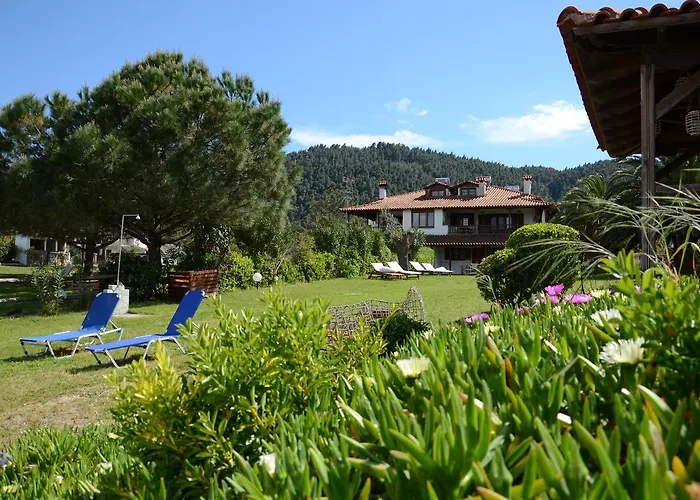 Filippos Resort By The Sea