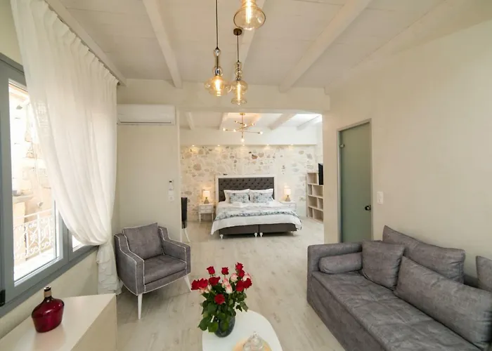 Jacuzzi Suite In The Heart Of Oldtown