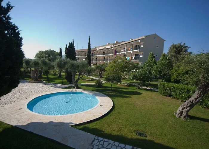 Delfinia Hotel