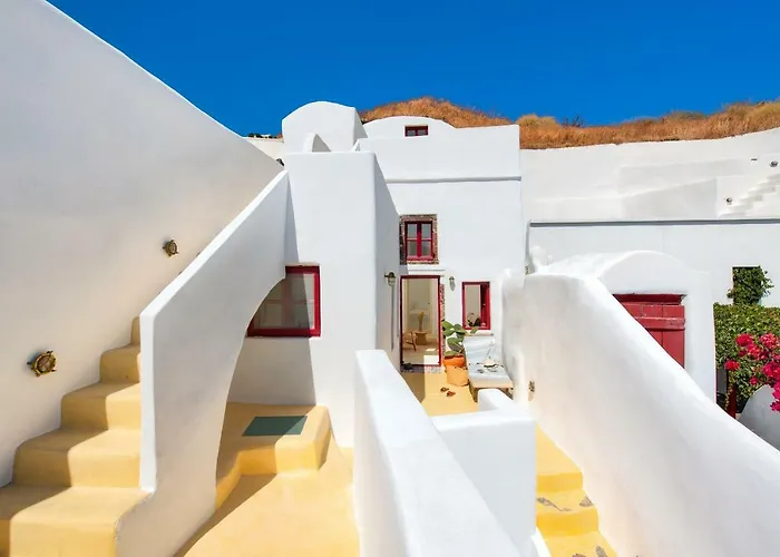 Oikia Cave House
