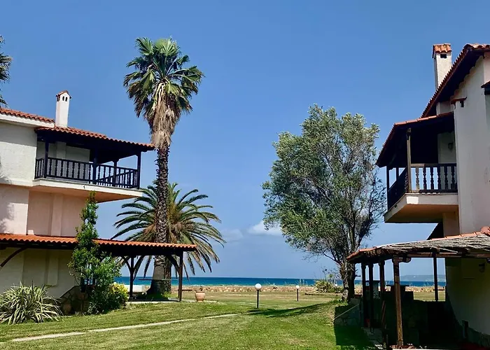 Villa Fourka 2 On The Beach
