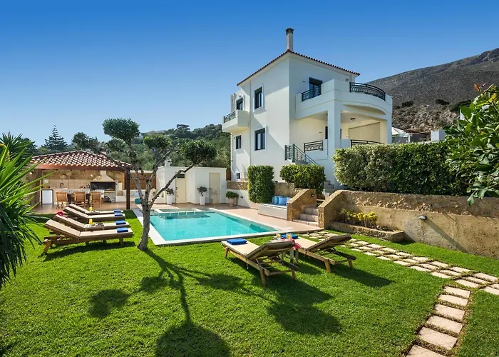 Villa Georgia Heated Pool & Jet-Tub