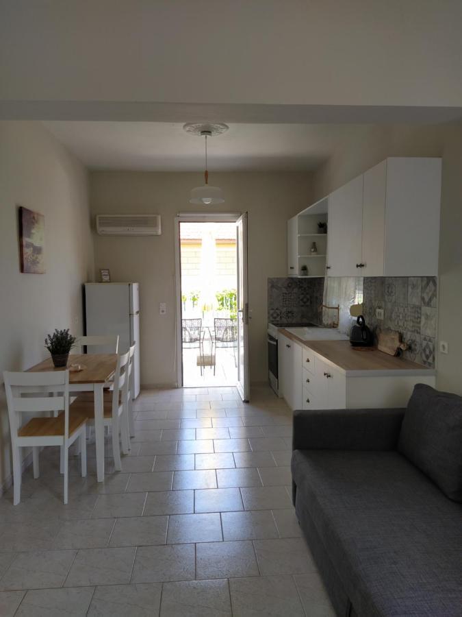 Christos Apartment