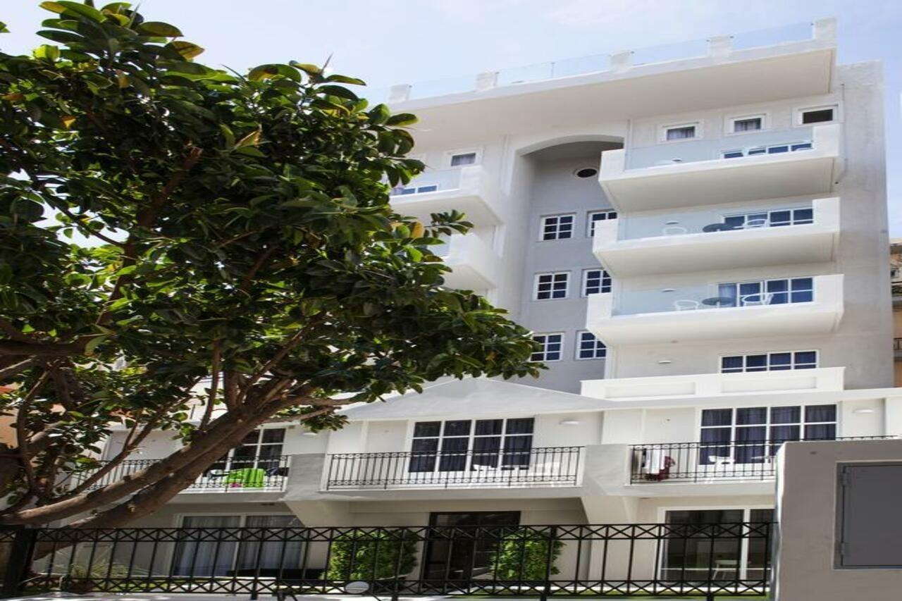 Aquarius Boutique Hotel 2*