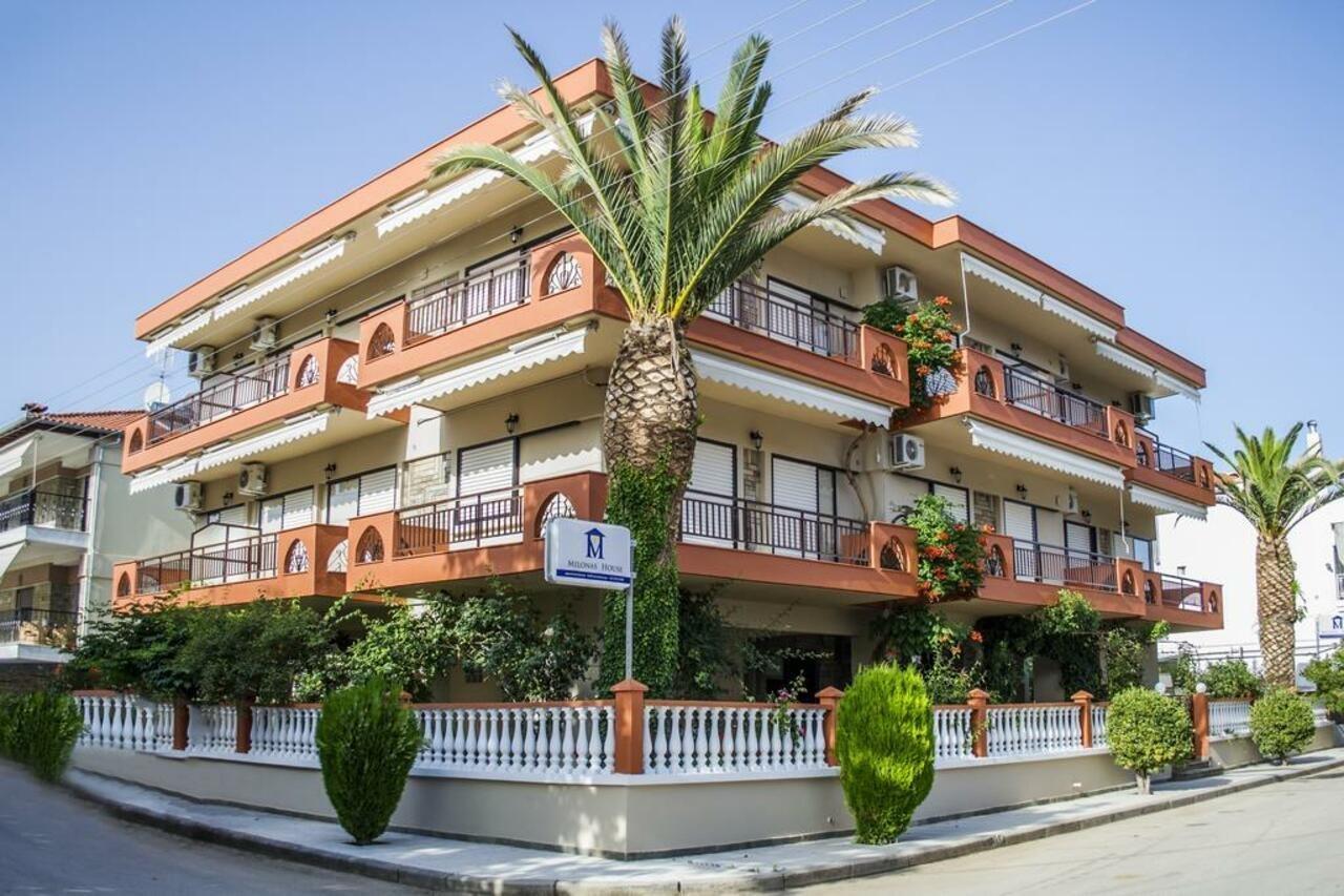 Milonas House Paralia Dionysiou