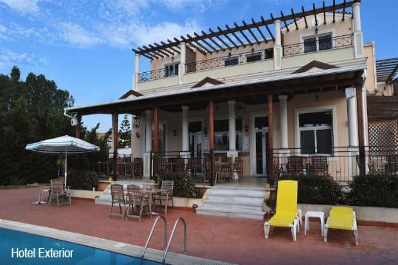 Thinalos Aparthotel 3*