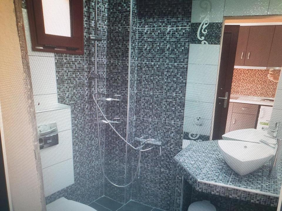 Apartment House Sartios