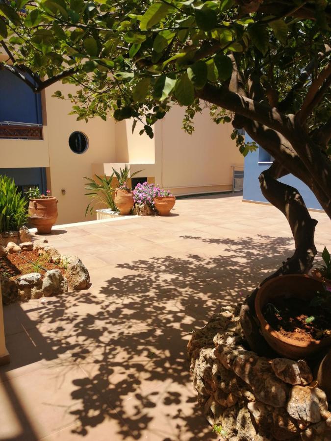 Eleni Beach Aparthotel Stalida