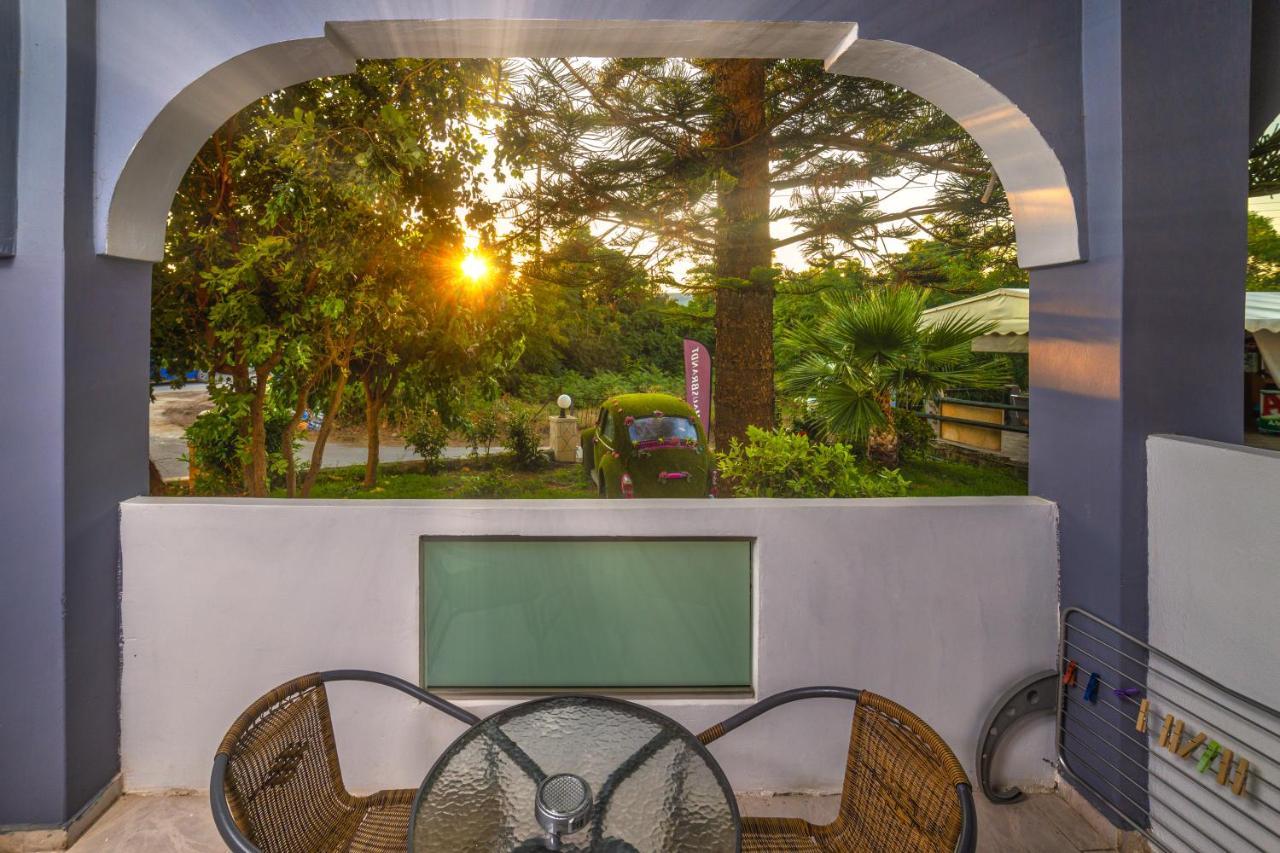 Amarylis Beachfront Studios