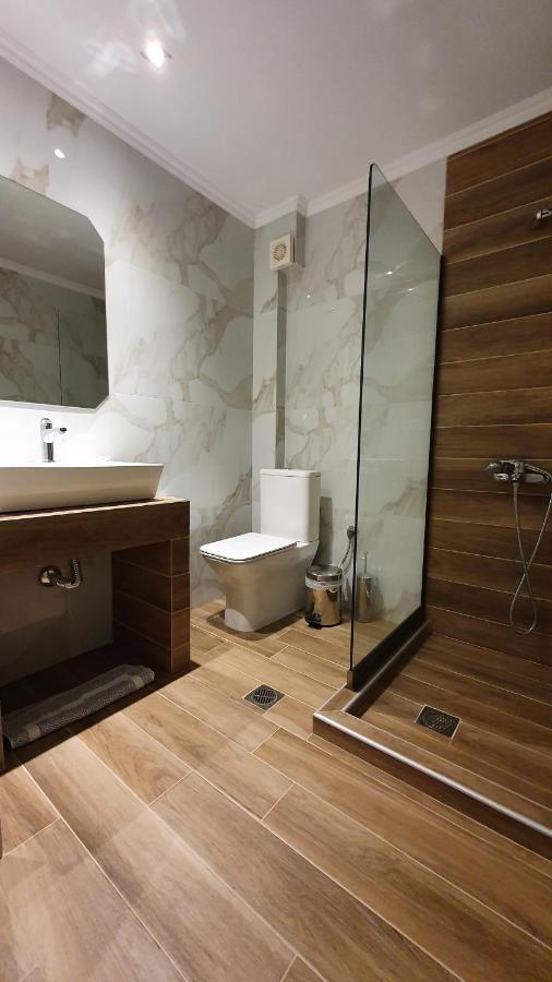 Hotel Viky Sarti