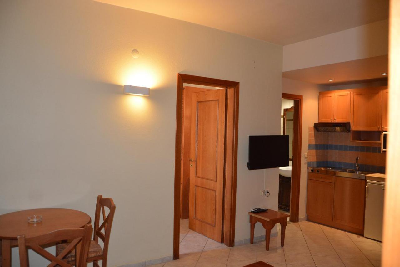 Eleni Beach Aparthotel