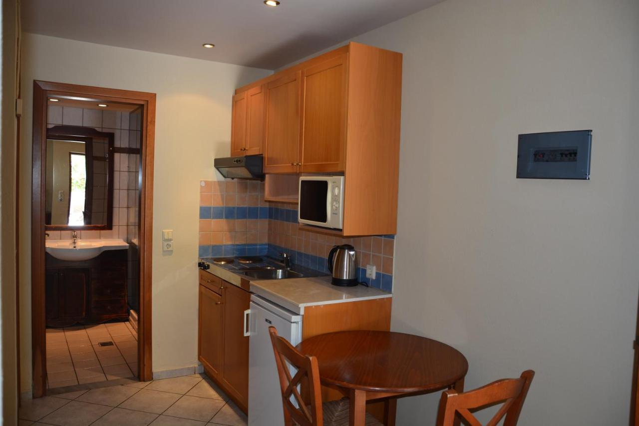 Eleni Beach Aparthotel