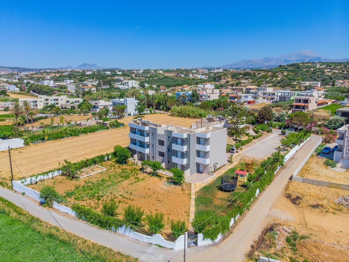 Aparthotel Blue Dream Stavromenos