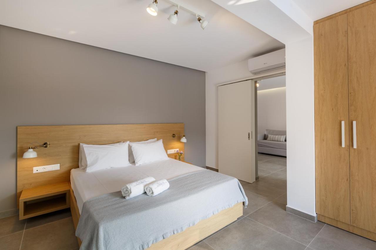 Isalos Hotel