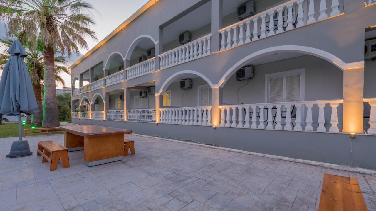 Maui Hotel