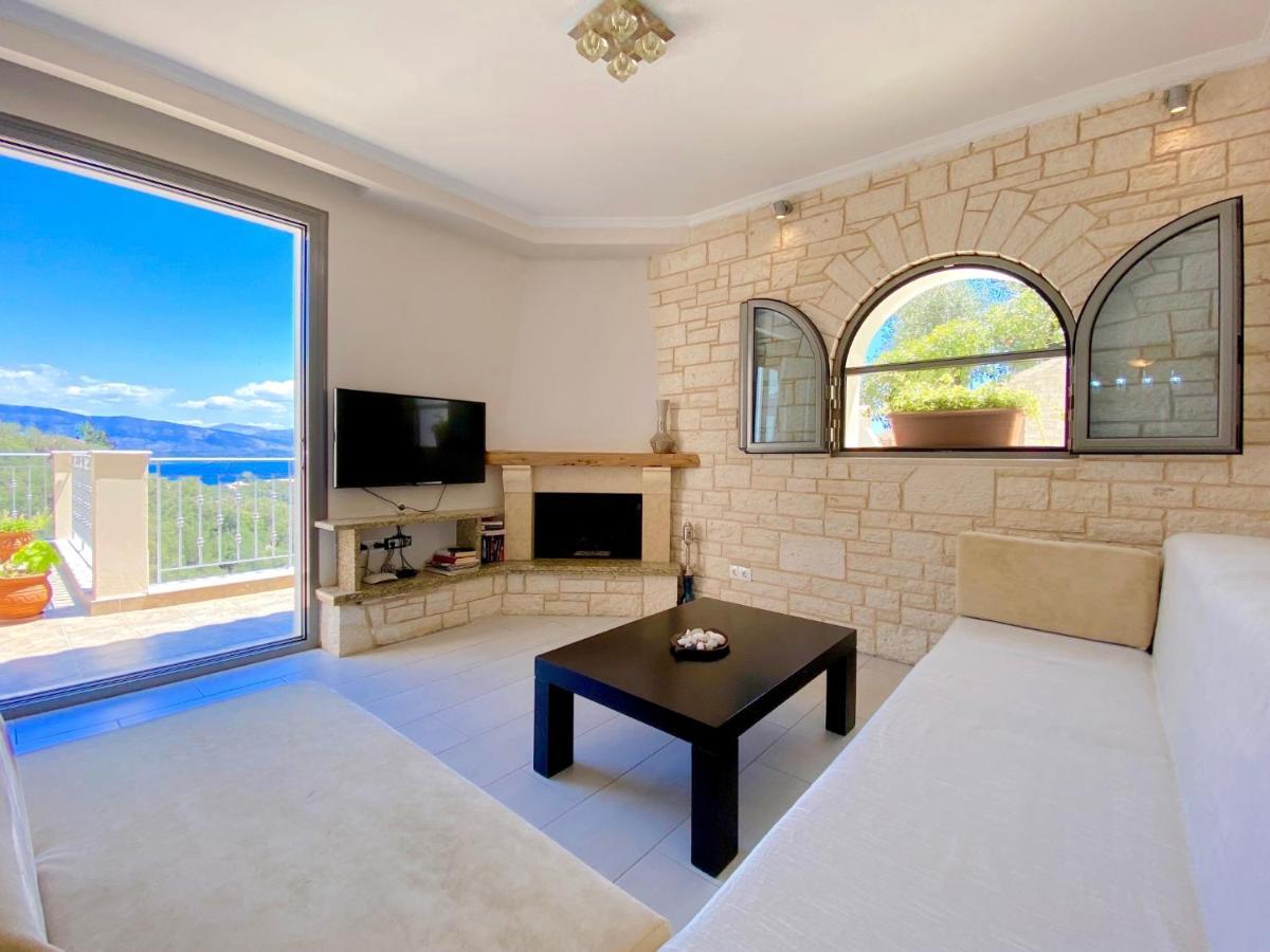 Villa Luxury With Heatable Private Pool By Dadovillas Kalami (Corfu)