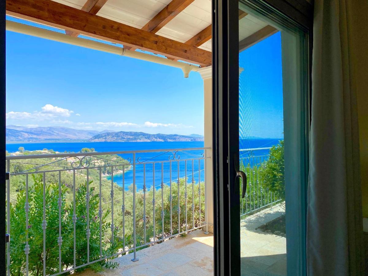 Luxury With Heatable Private Pool By Dadovillas *