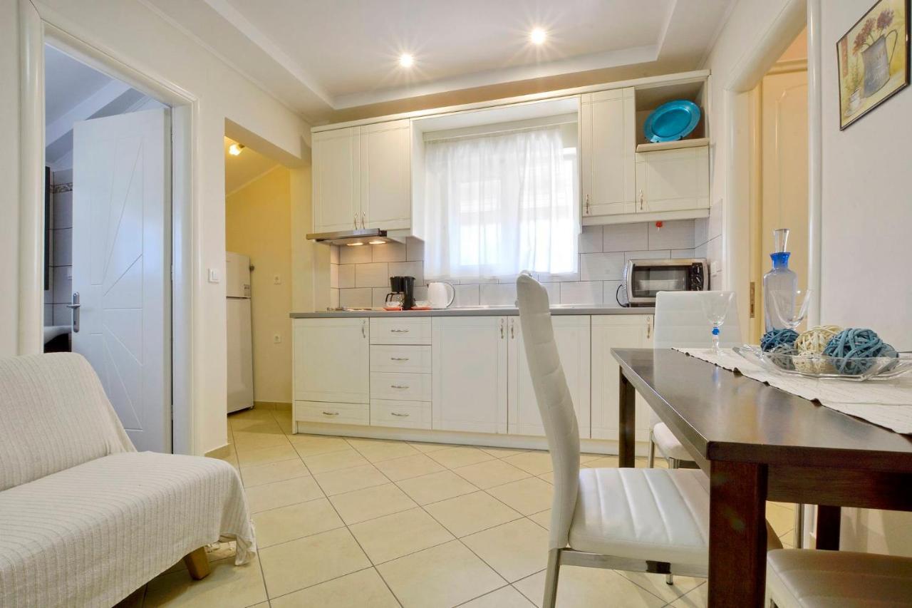 Alex Apartment