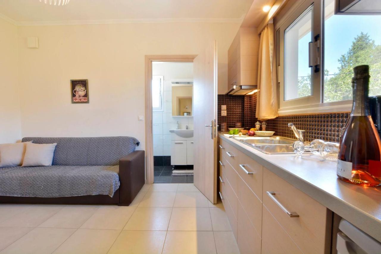 Alex Apartment