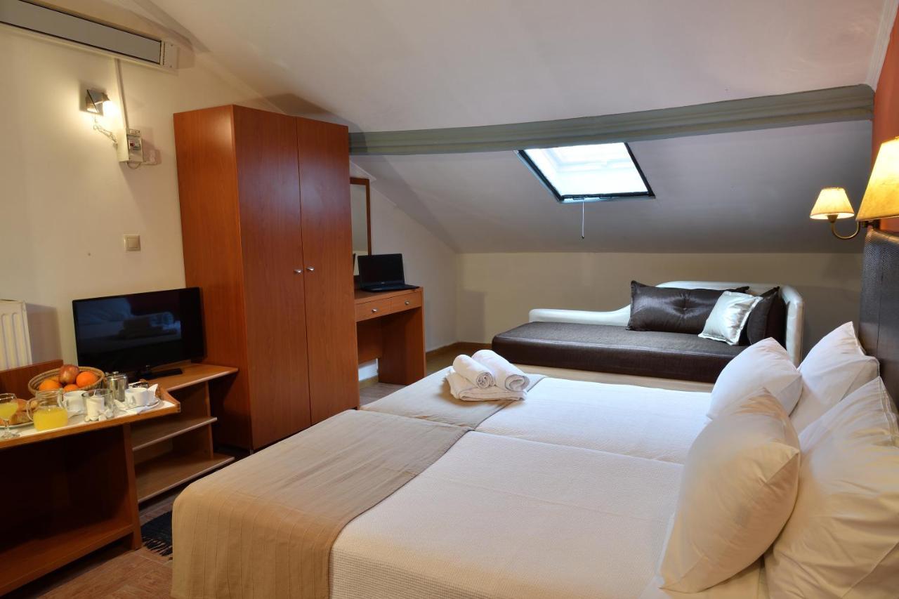 Hotel Four Seasons 3*