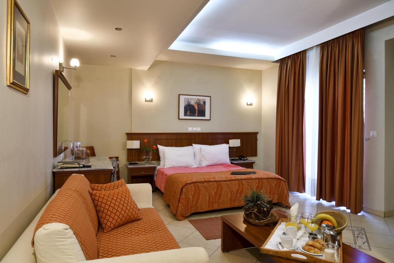 Hotel Four Seasons 3*
