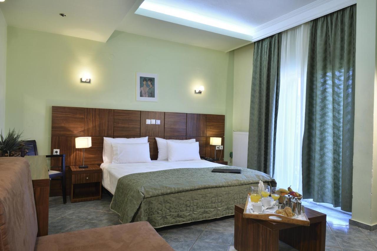 Four Seasons 3*