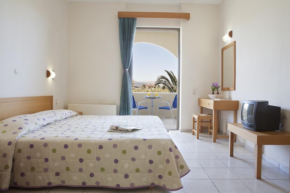 Marinos Platanes (Rethymno)