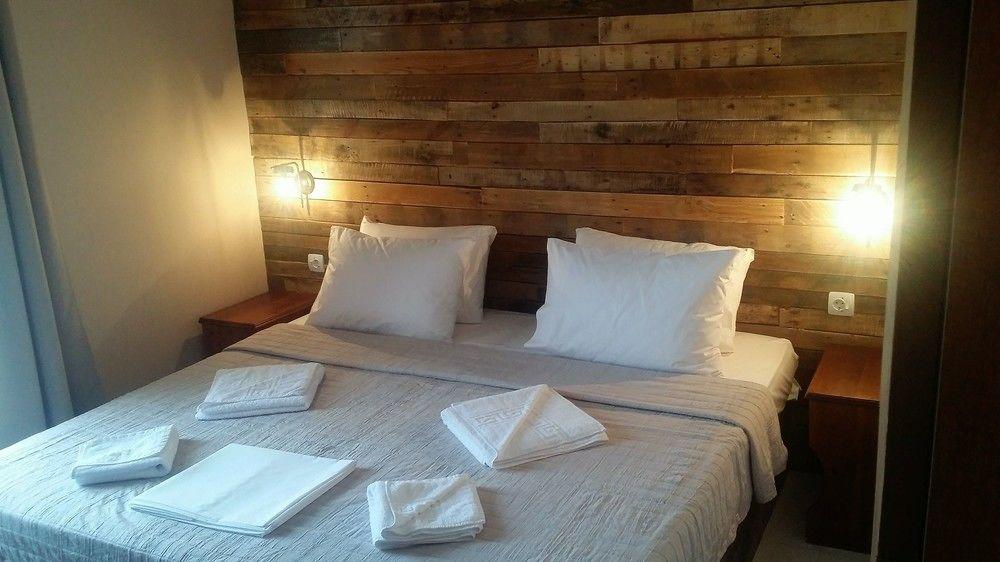 Anemos Aparthotel 2*