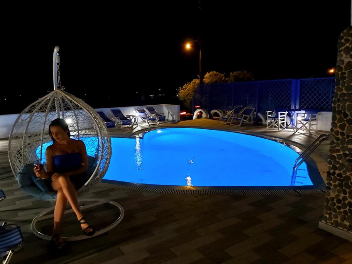 Aparthotel Honeymoon Perivolos (Santorini)