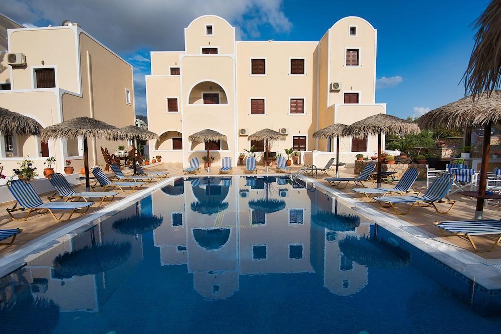 Angira Kamari (Santorini)